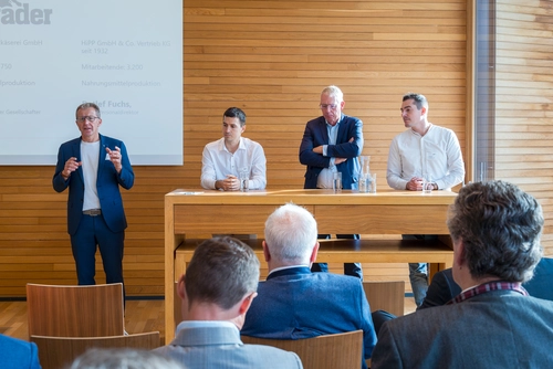 © Stefan Pfister / RKW Bayern e. V. Paneldiskussion beim RKW Mitglieder- und Kundentag