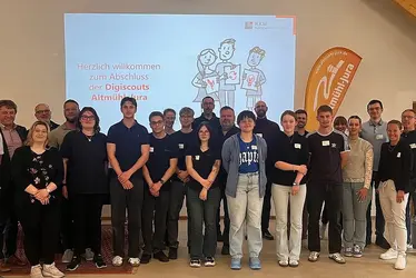 © Altmühl-Jura GmbH / Sonstige/Kommerziell Gruppenbild der Digiscouts Abschlussveranstaltung Altmühl-Jura 2026